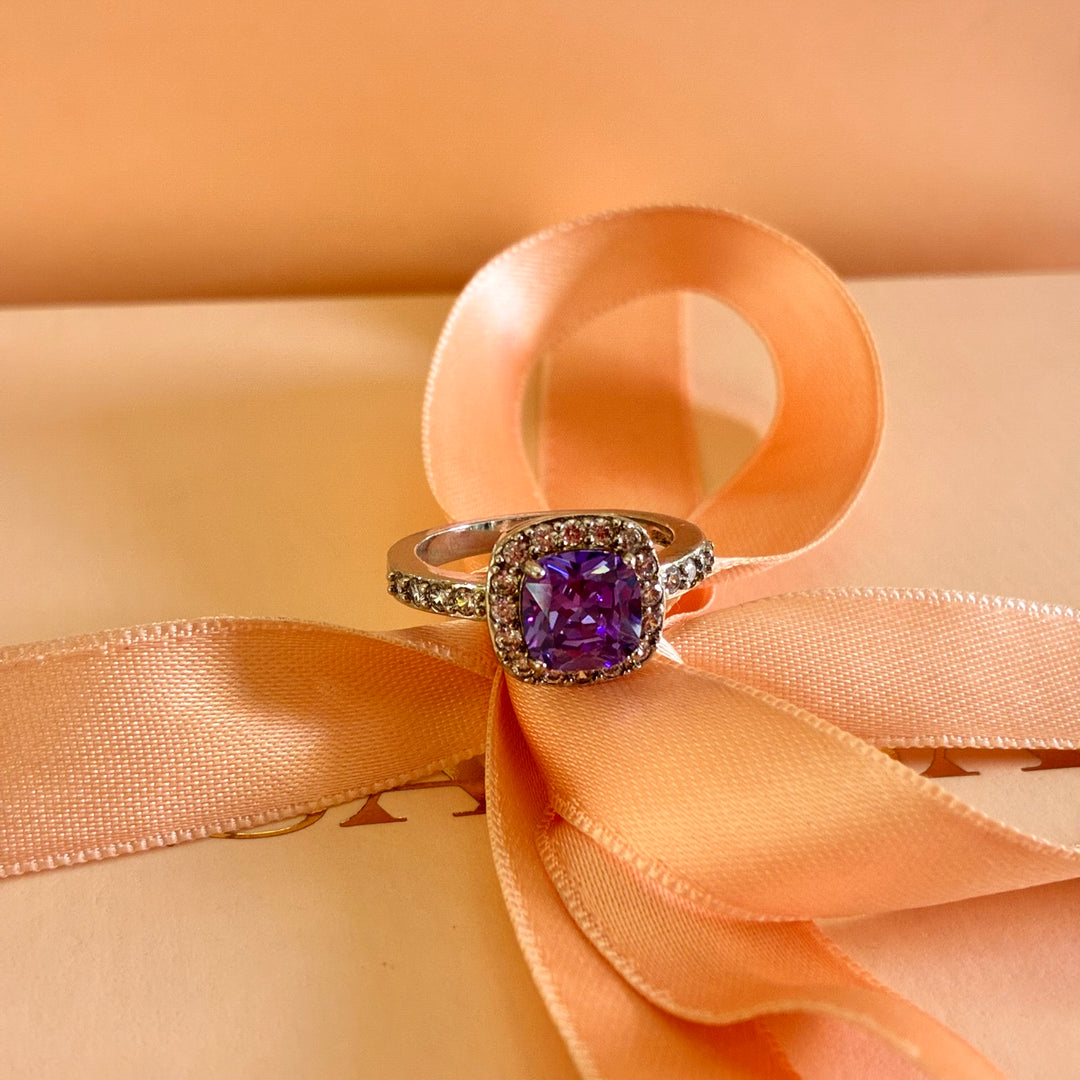 Square lilac zircone silver ring