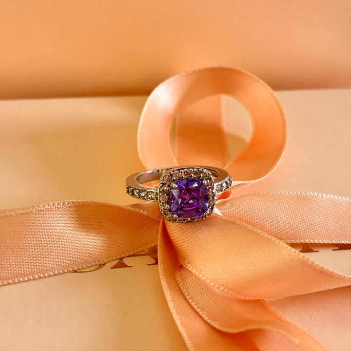 Square lilac zircone silver ring