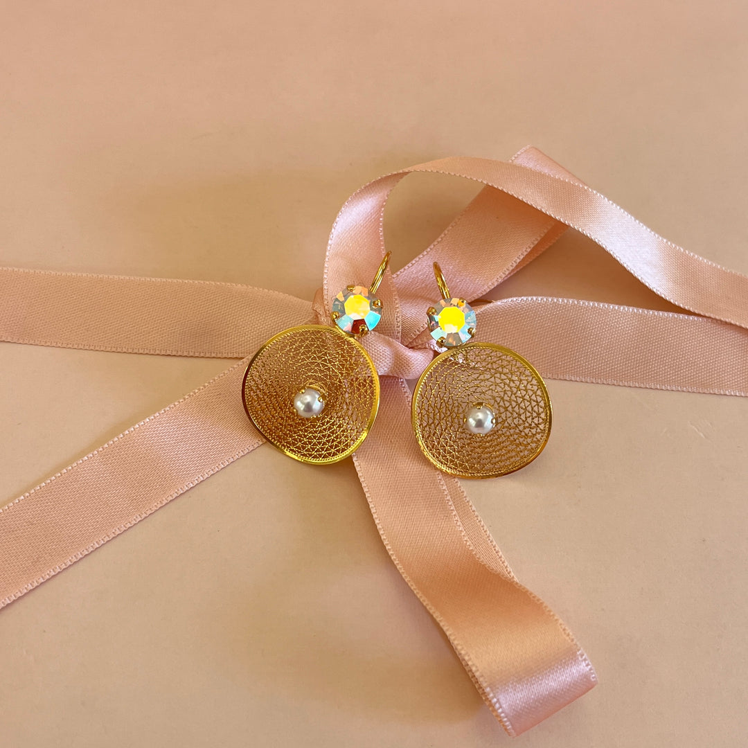 Aurora borealis Swarovski crystals and pearls set