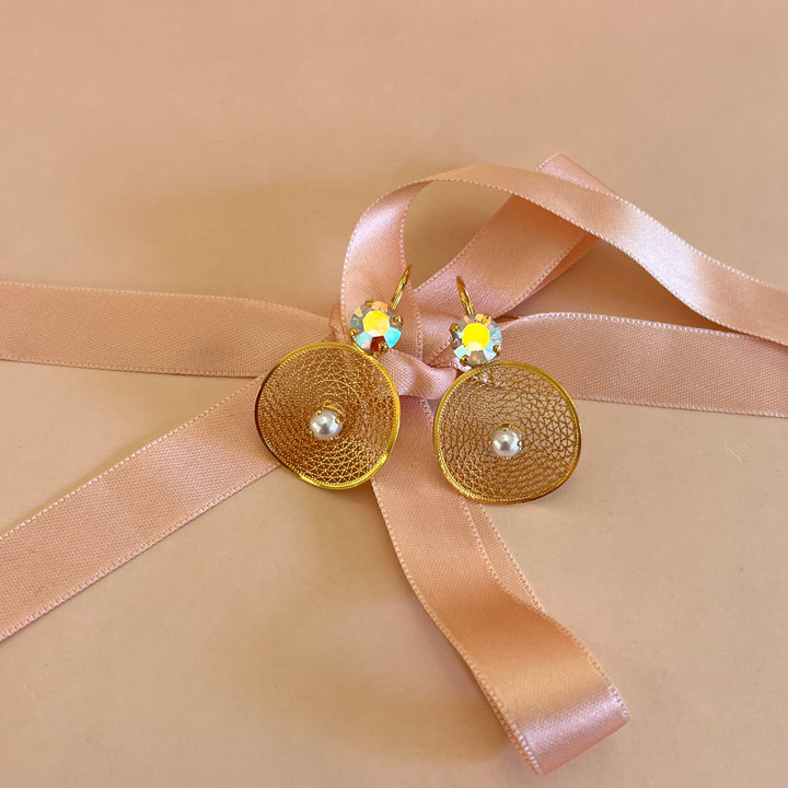 Aurora borealis Swarovski crystals and pearls set