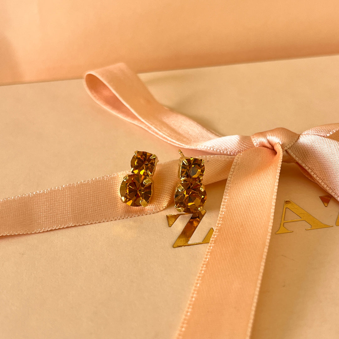 Topaz preciosa crystals studs