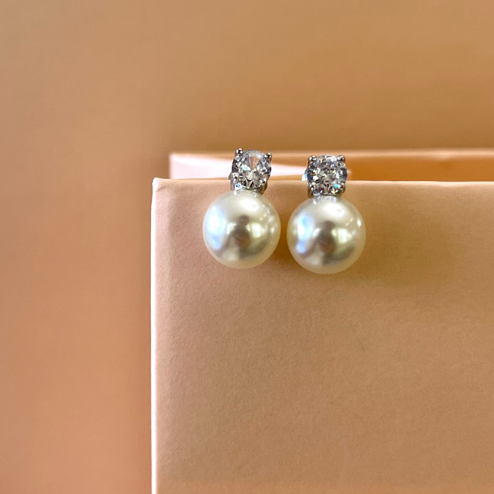 Zircone & pearls studs