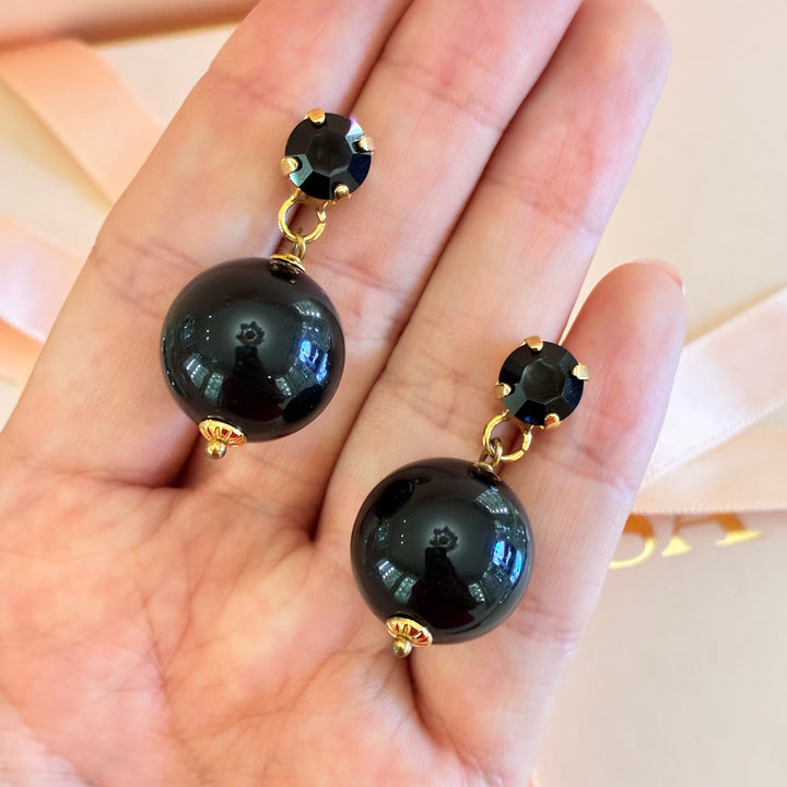 Black preciosa crystals earrings