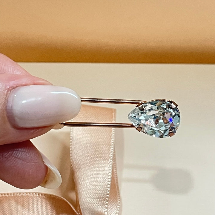 Rose gold or gold pin