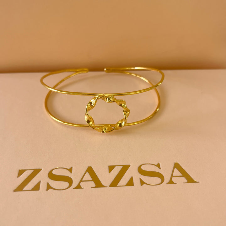 Twisted circle gold handmade set