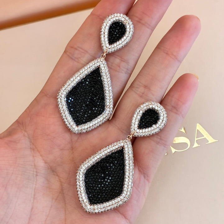 Black zircone rose gold plated pendant set