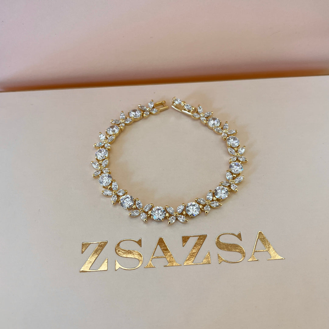Gold zircone round & flower bracelet