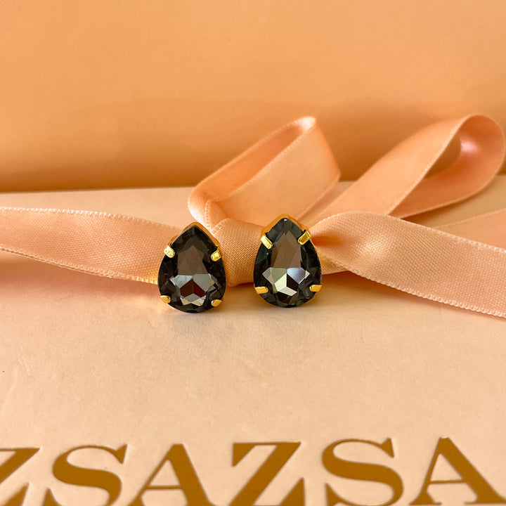 Grey teardrop Preciosa crystals set