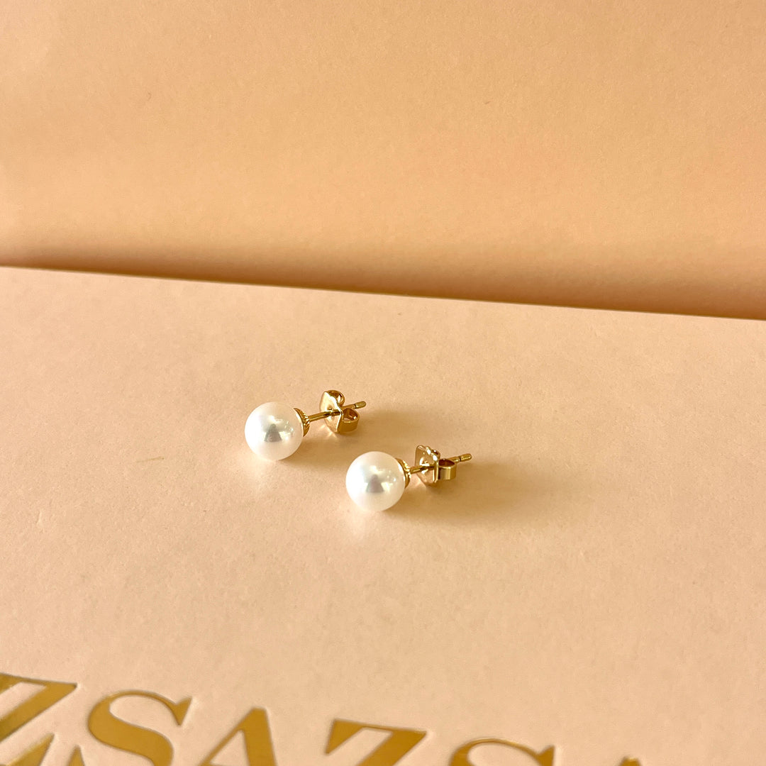 White Mallorca pearls set