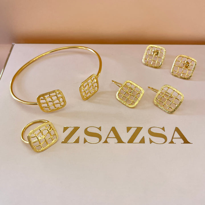 Grid gold handmade set