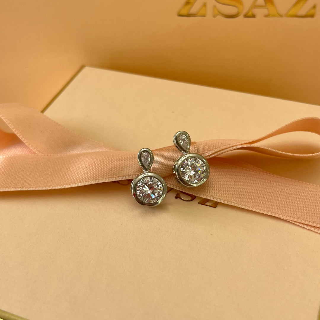 Silver zircone studs