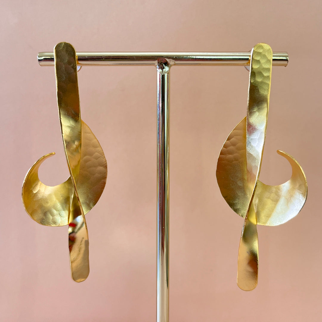 Twisted gold plated earrings