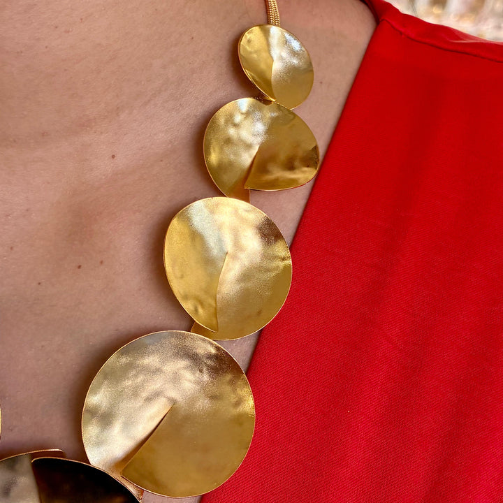Gold open discs handmade necklace