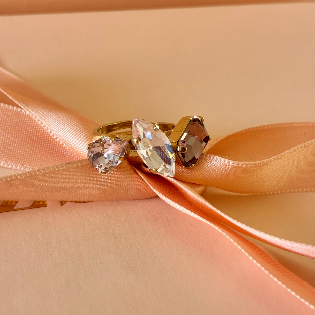 Elegant lilac and pink Swarovski crystals set