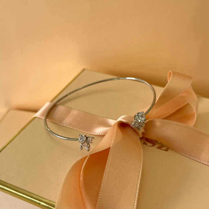 Open silver zircone bangle