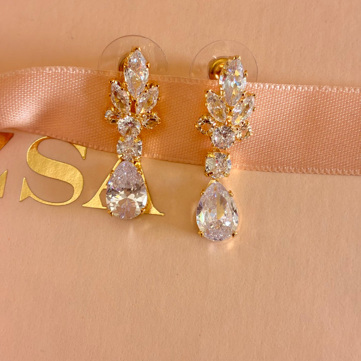 Marquise and teardrop zircone gold plated earrings