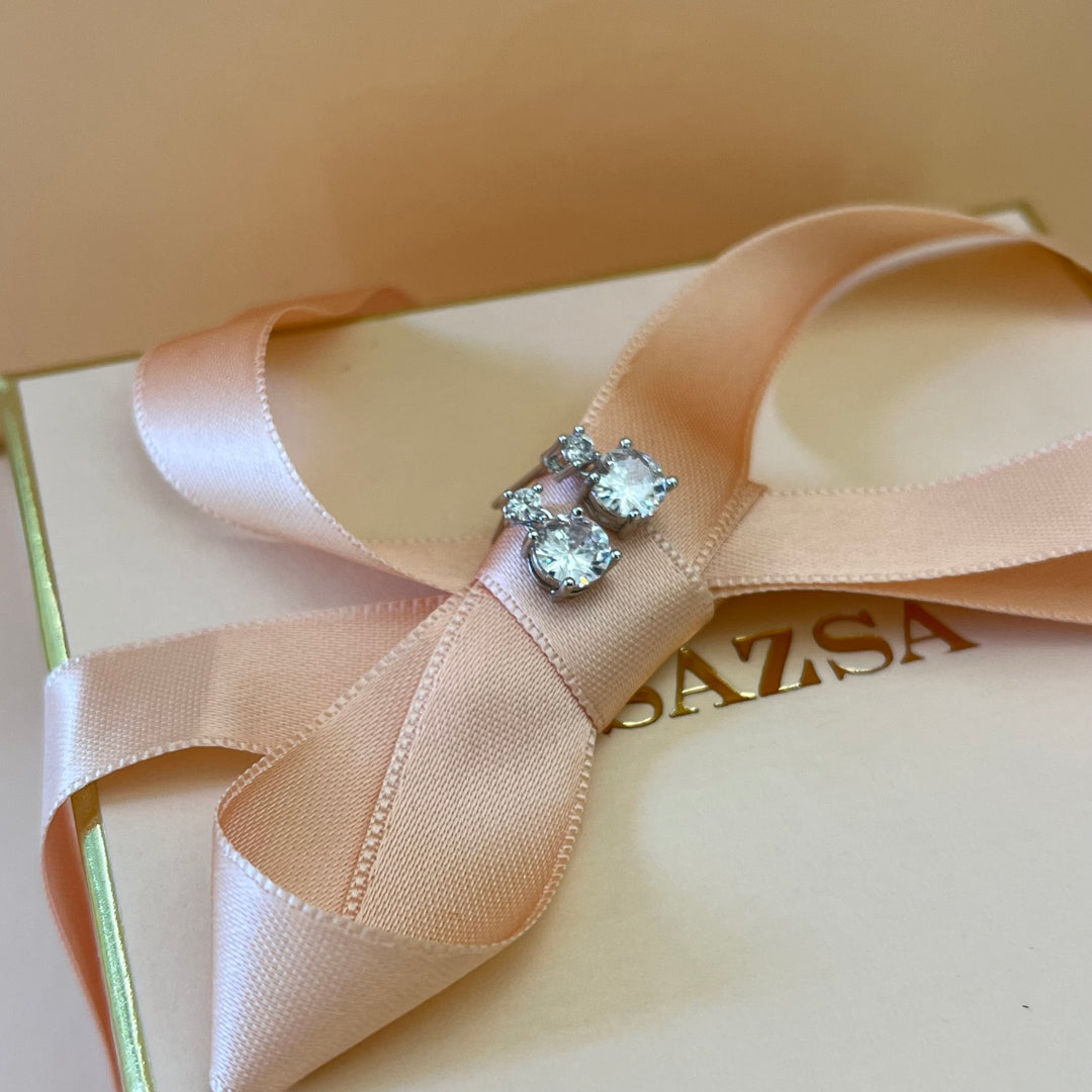 Silver zircone studs