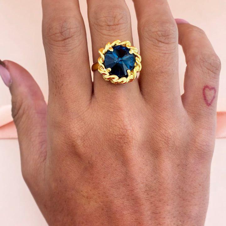 Round navy blue preciosa crystals ring
