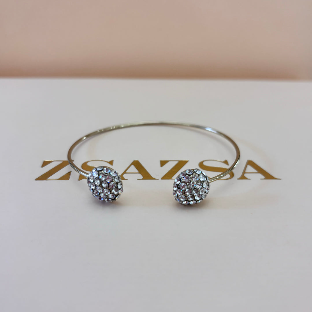 Dainty bangle