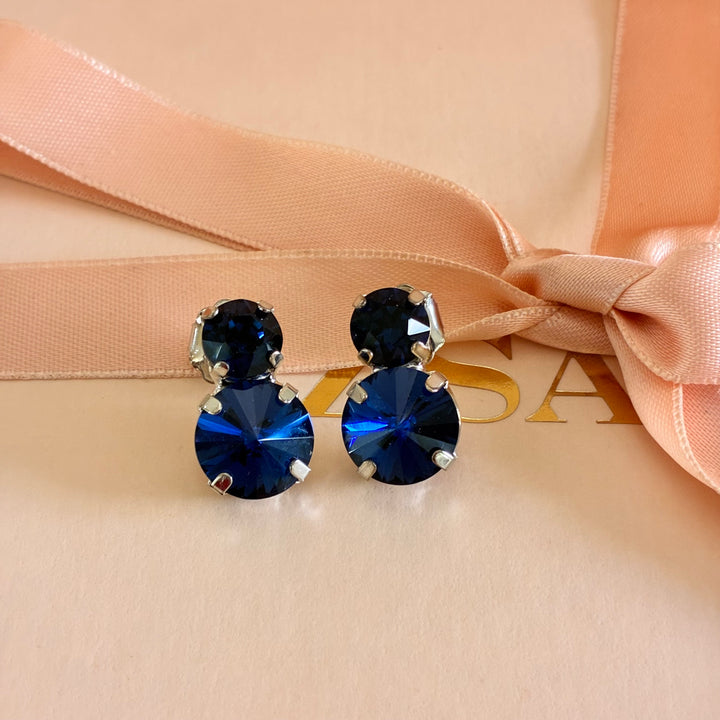 Double round navy blue silver earrings