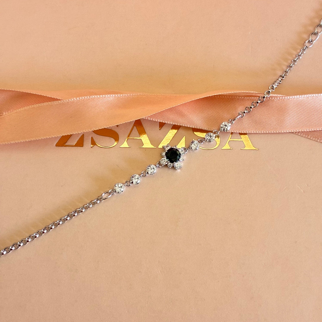Black dainty flower zircone bracelet