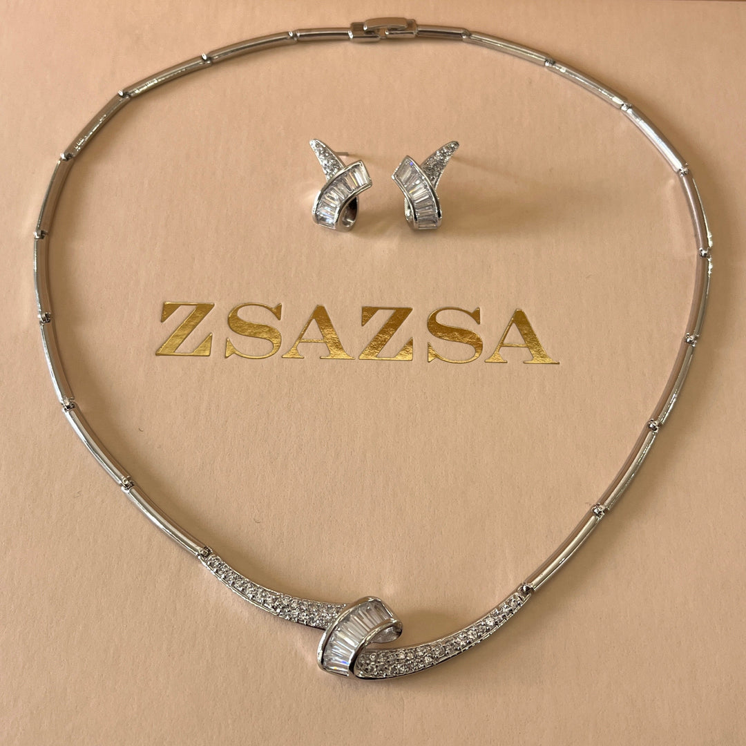 Silver zircone twisted baguette set