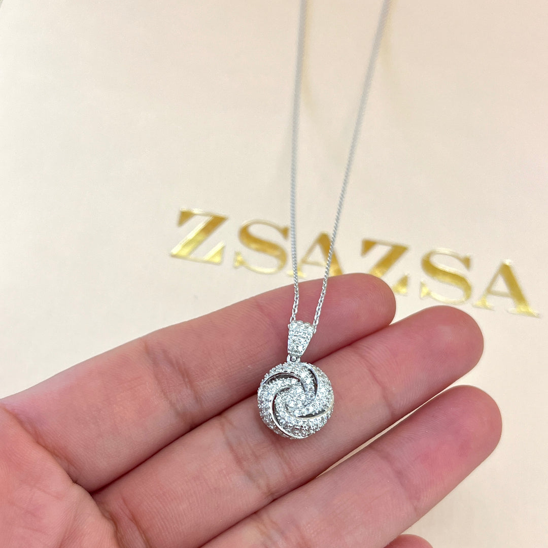 Silver round zircone set