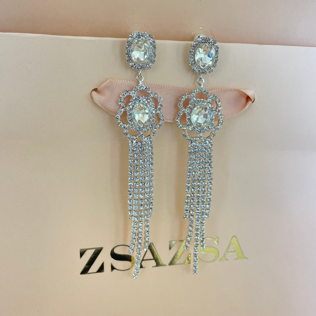 Elegant earrings