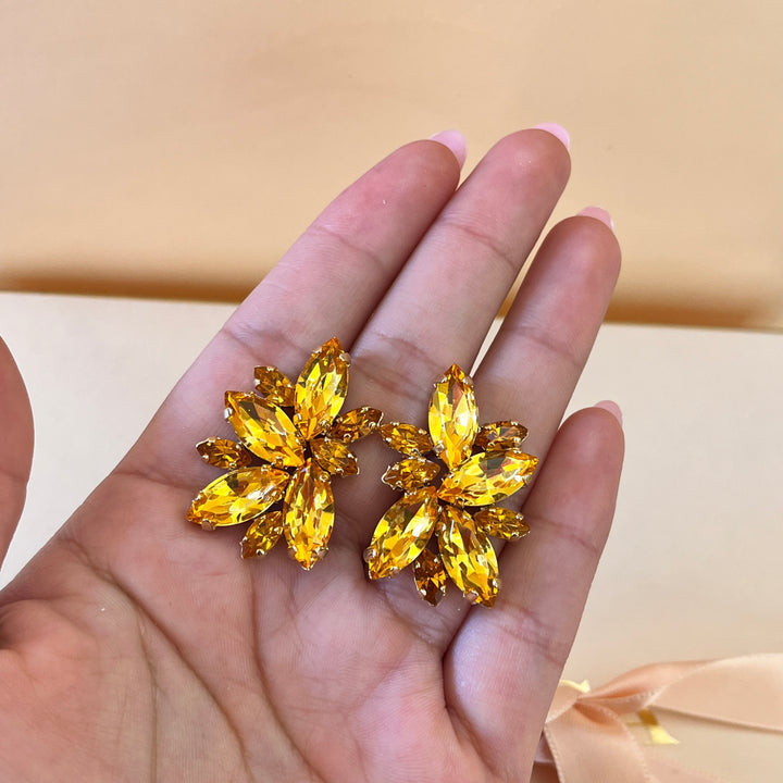 Topaz preciosa crystals studs