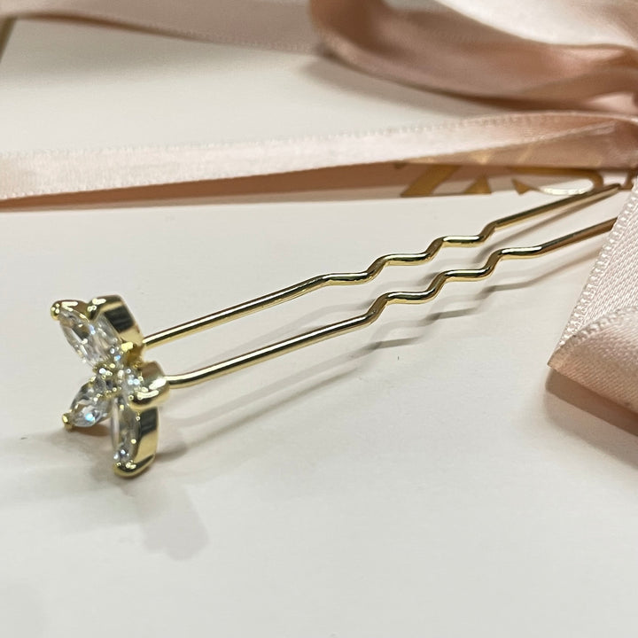 Daisy zircone hair pin