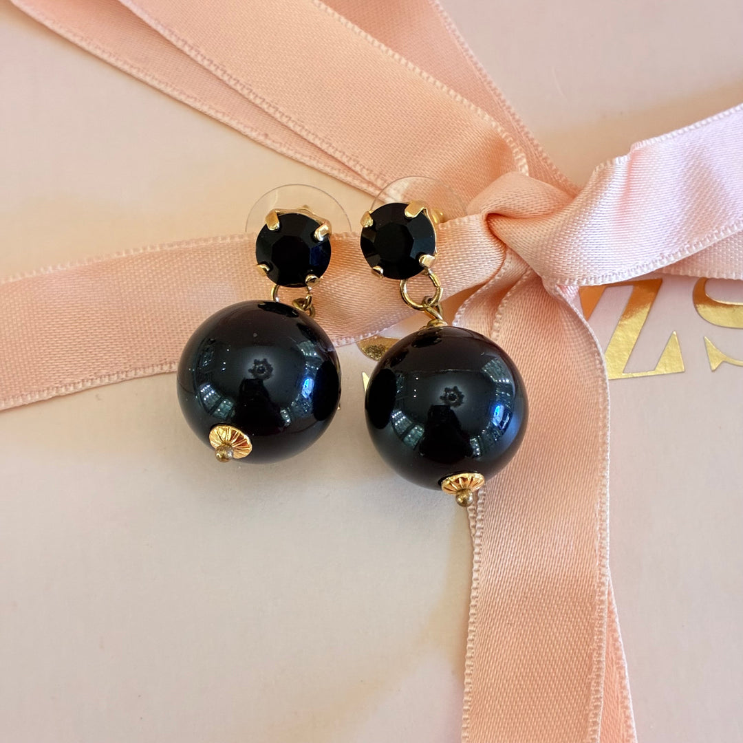 Black preciosa crystals earrings