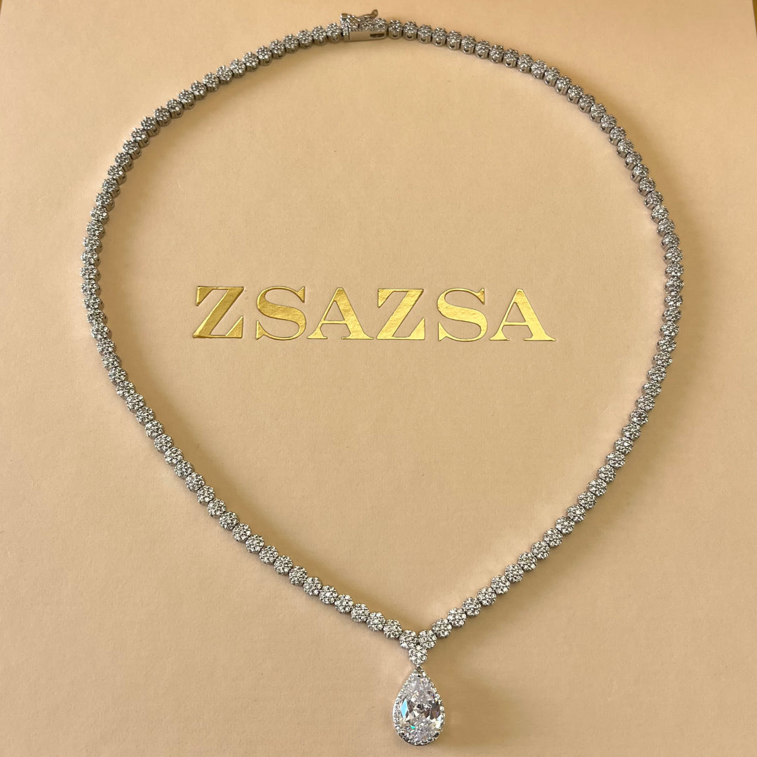 Silver zircone teardrop set