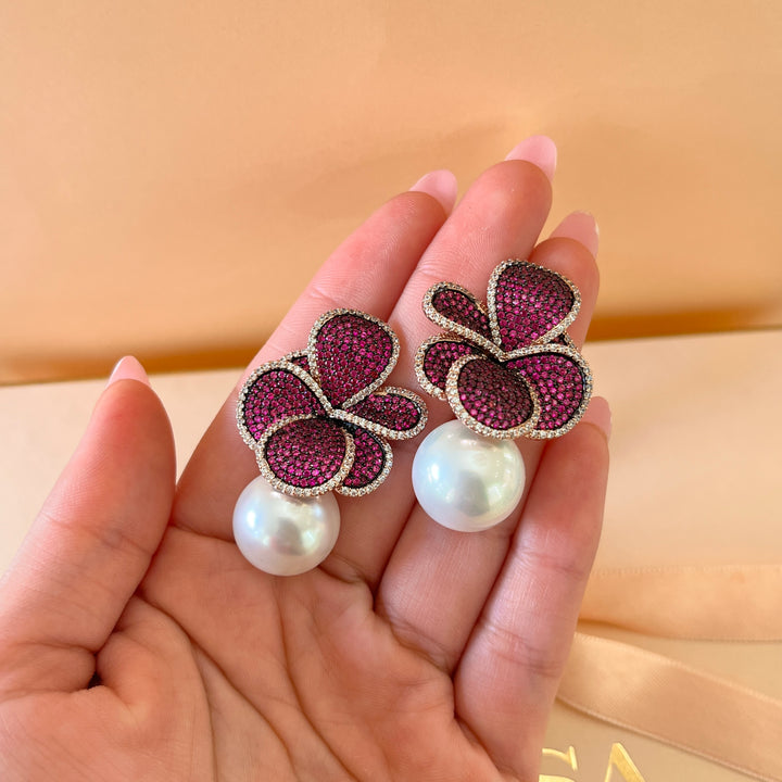 Fuchsia zircone and pearls earrings