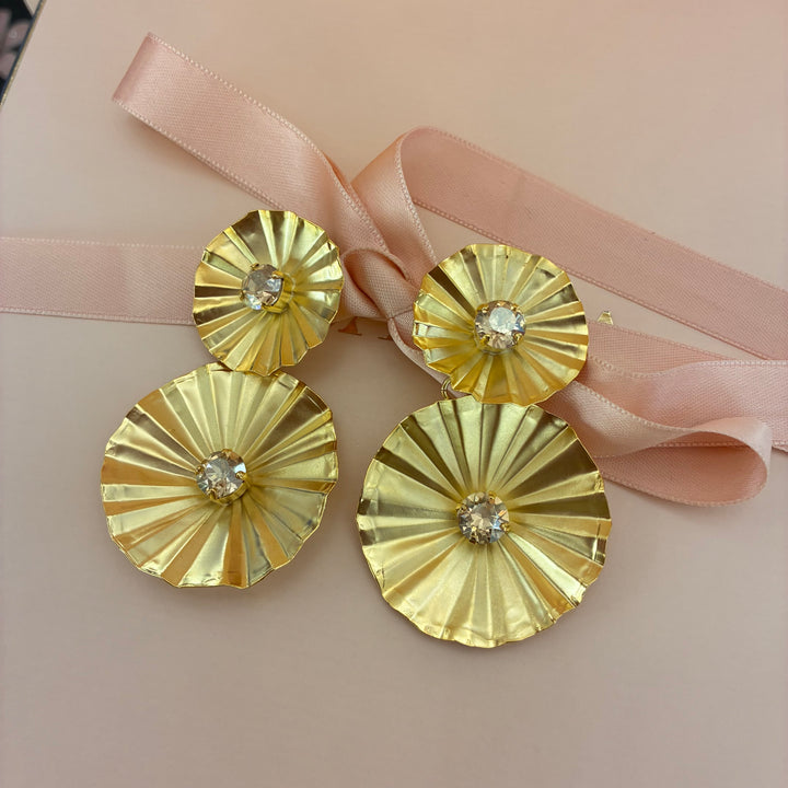 Handmade champagne flowers earrings