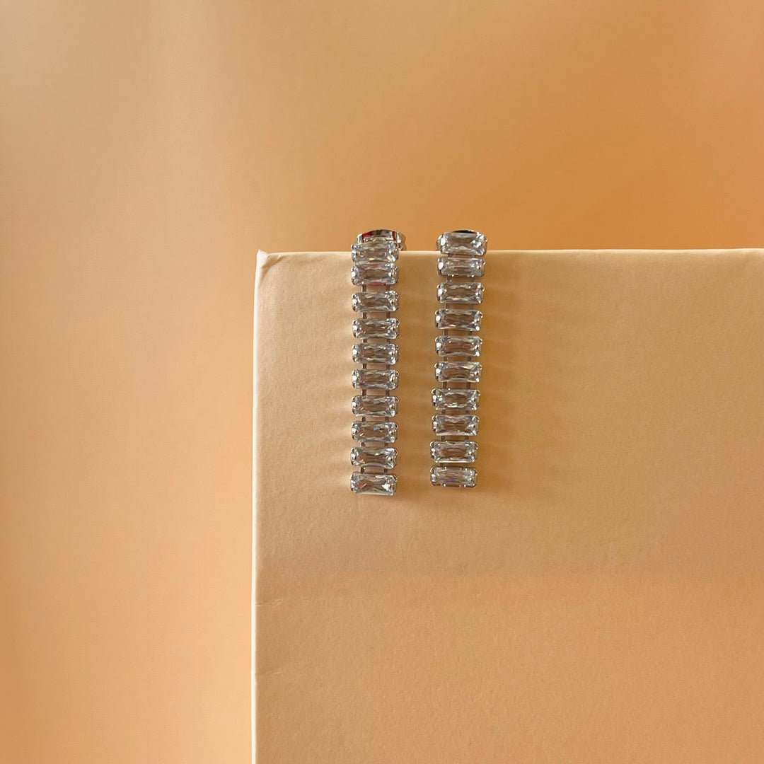 Silver zircone baguette earrings
