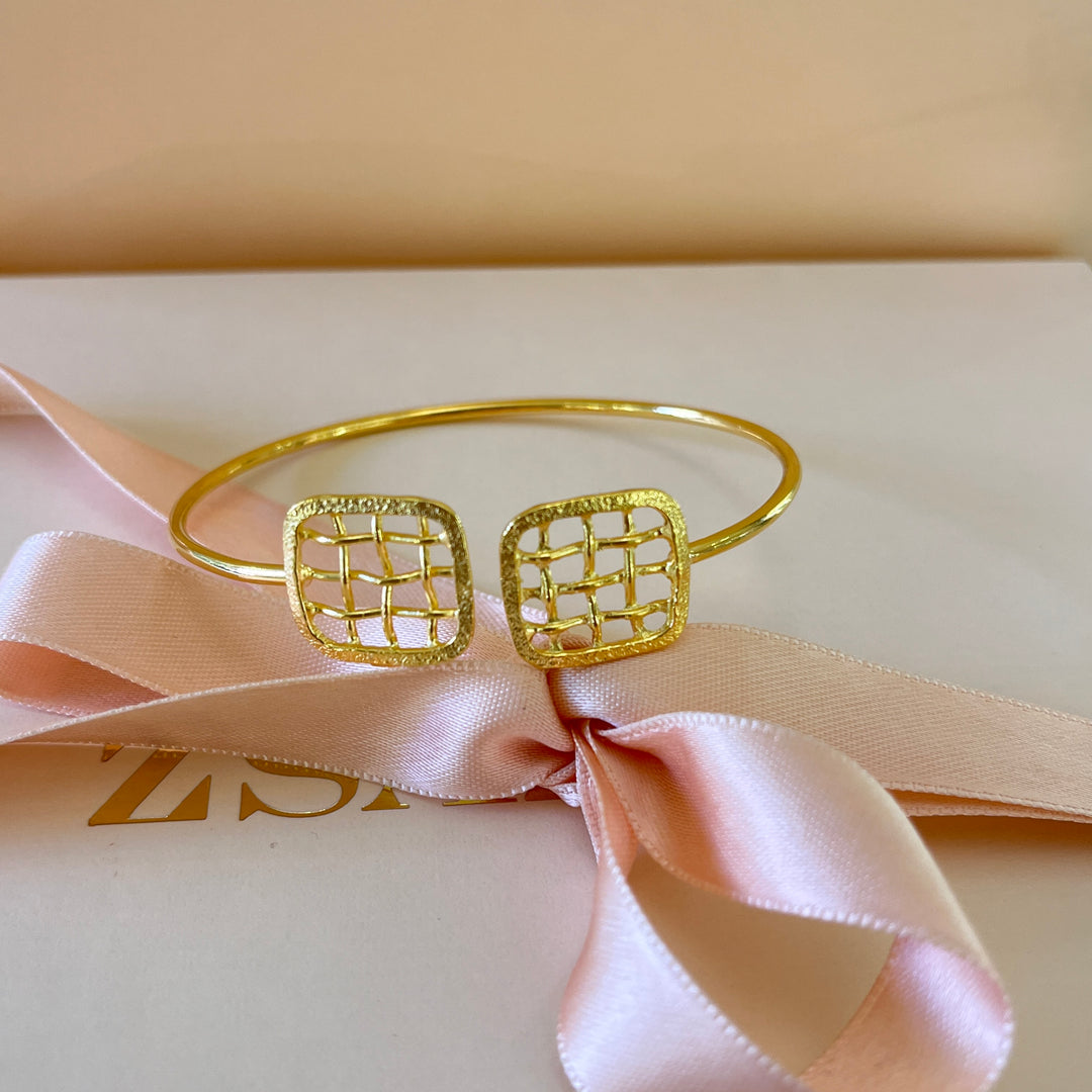 Grid gold handmade set