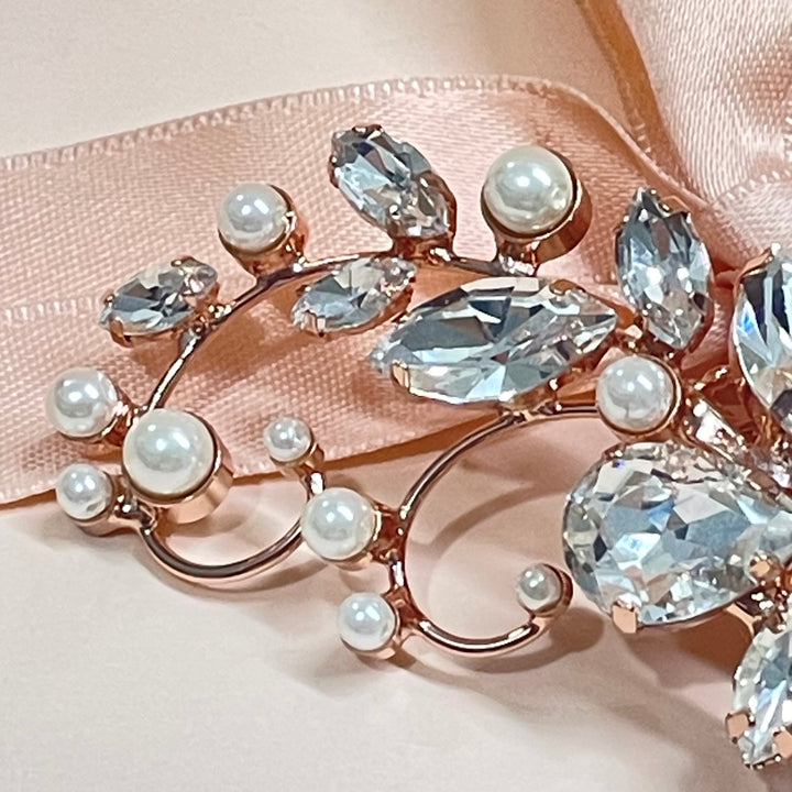 Gold or Rose gold pearl detail comb