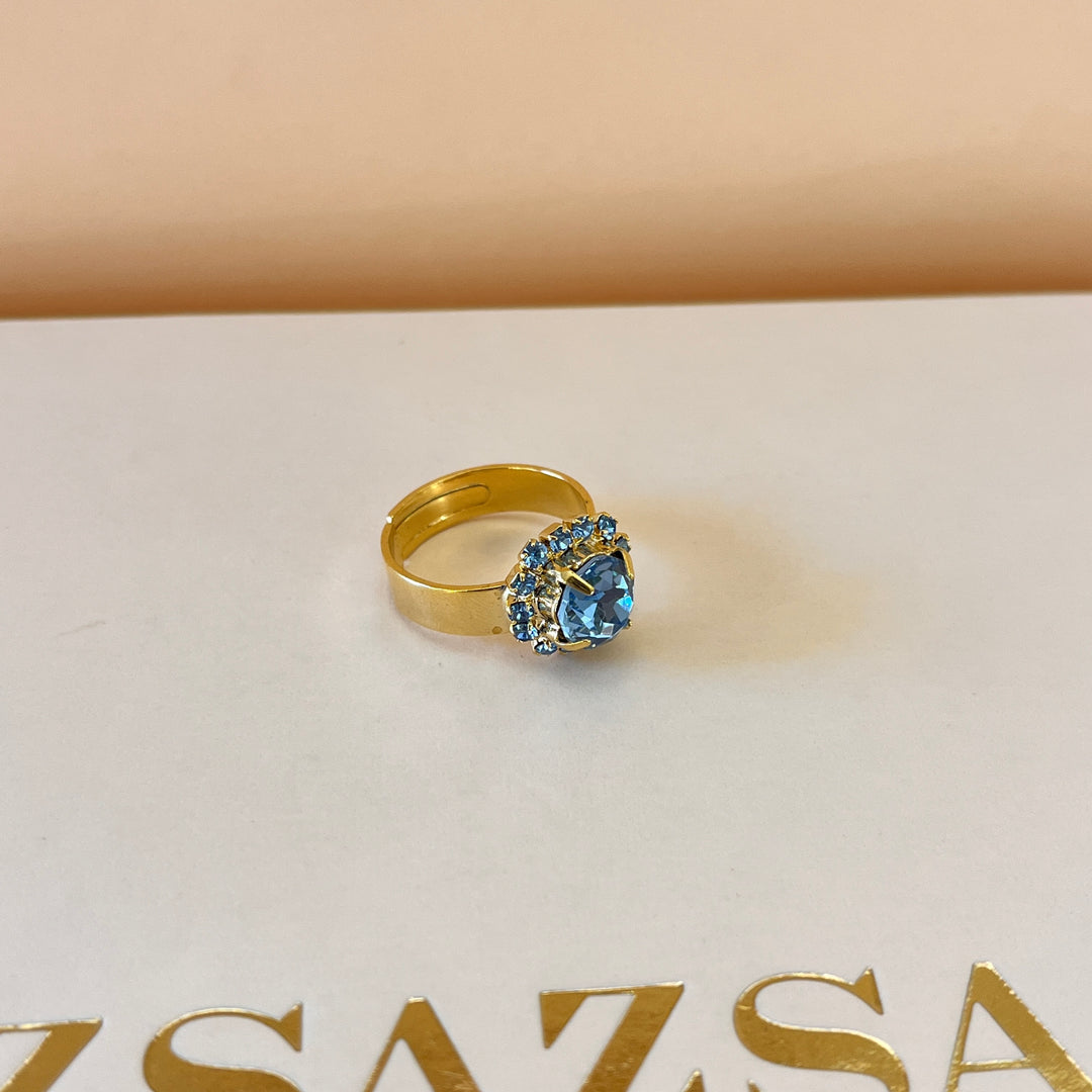 Light blue Swarovski crystals set