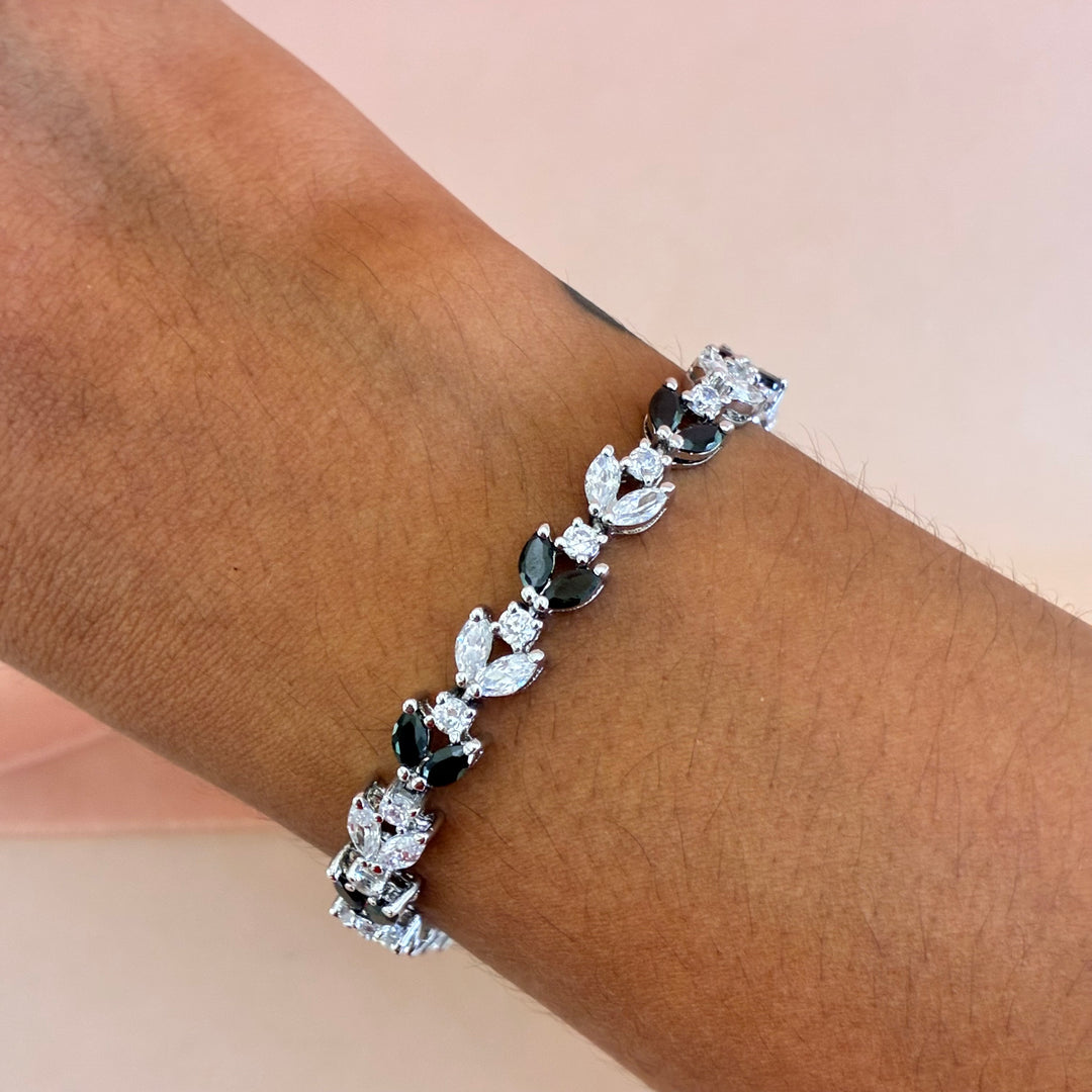 Marquise black dainty zircone bracelet