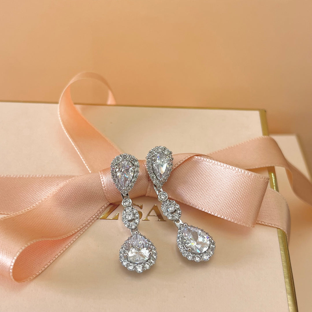 Silver zircone teardrop earrings