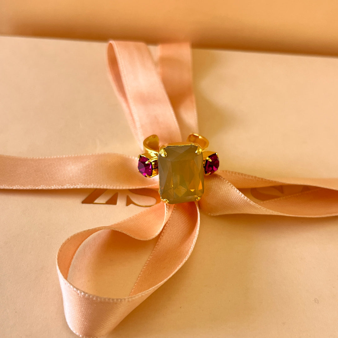 Fuchsia and yellow Swarovski crystals earrings and bracelet