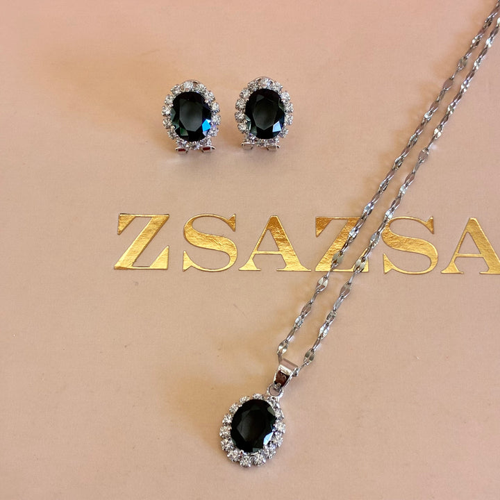 Black oval zircone dainty set