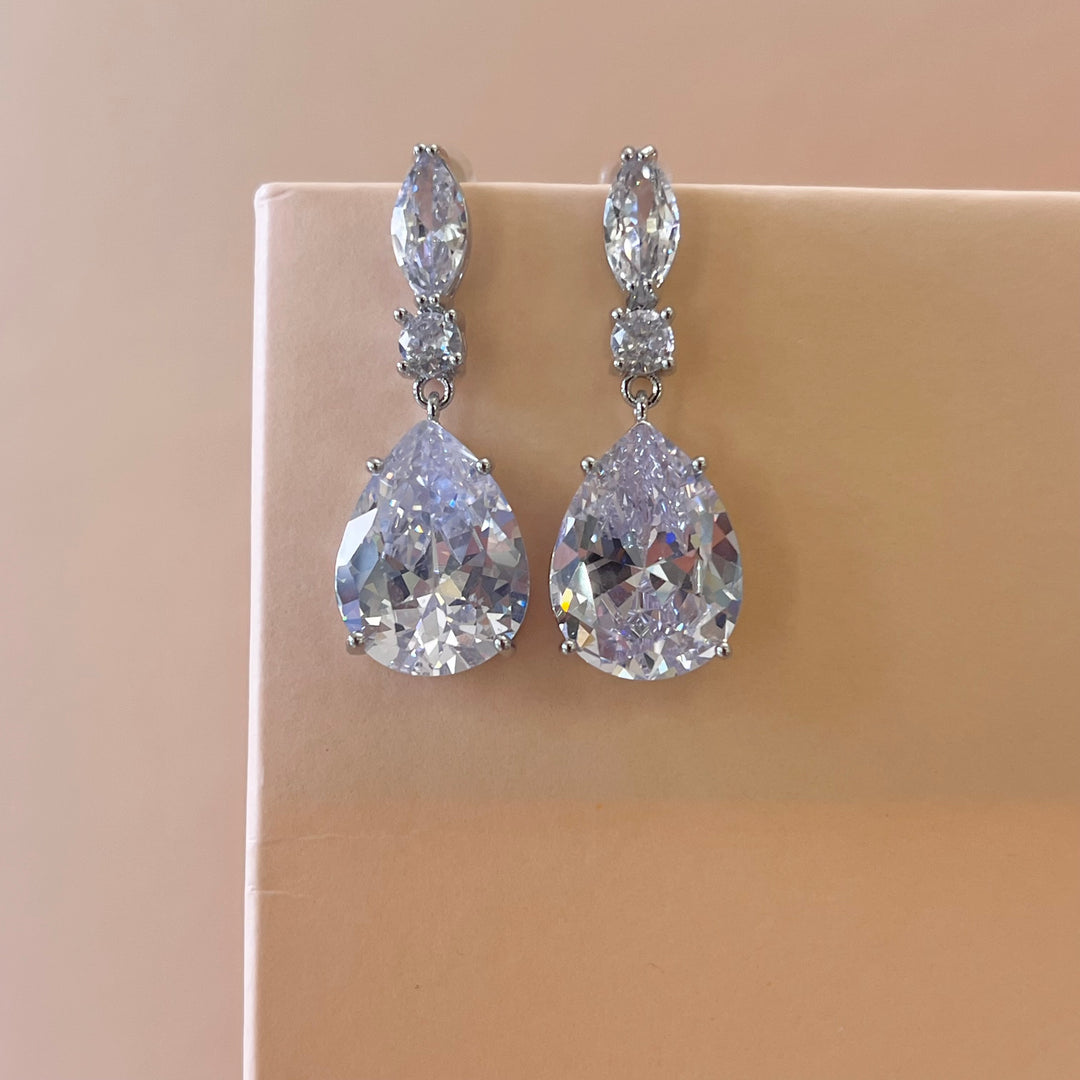 Silver zircone earrings