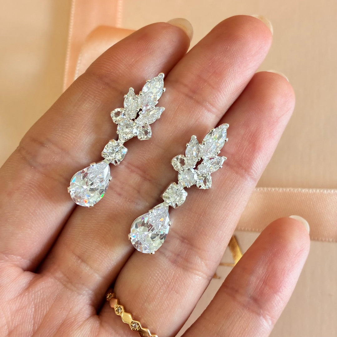 Marquise and teardrop zircone silver earrings