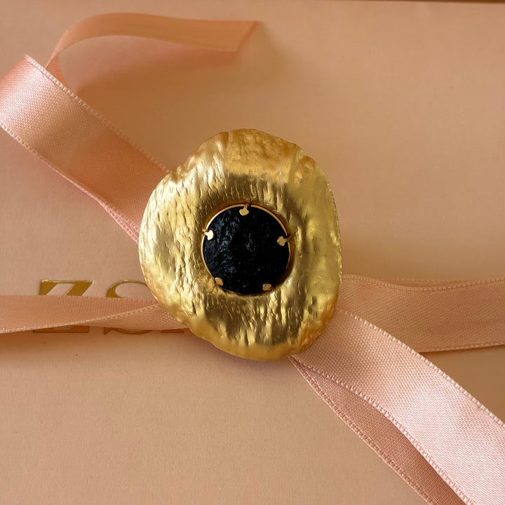 Handmade black gold plated set