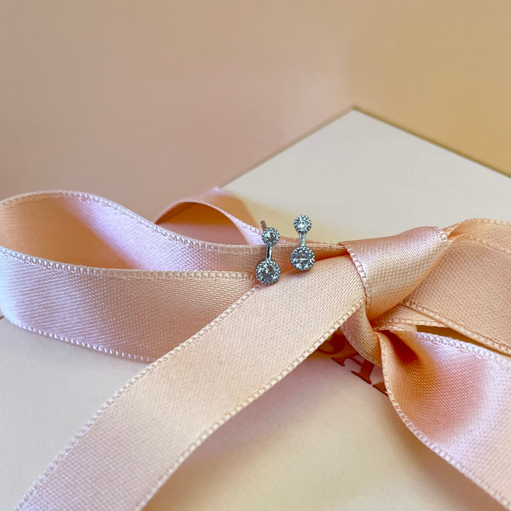 Double zircone round studs