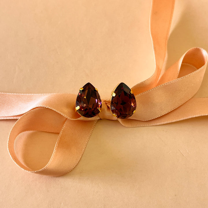 Purple teardrop preciosa crystals set