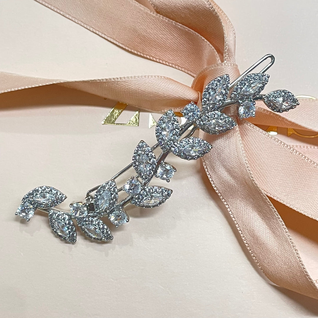 Silver dainty cubic zircone leaf hair clip
