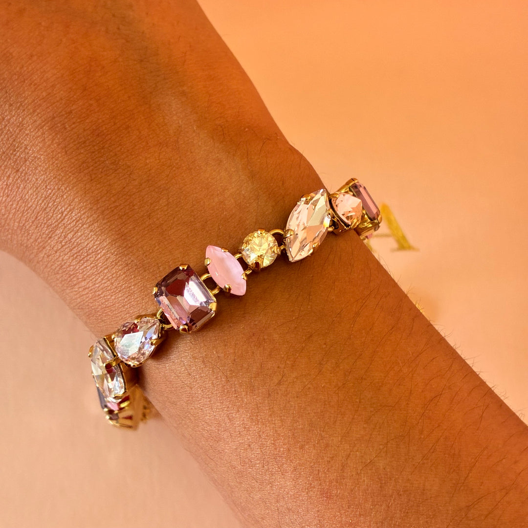 Elegant lilac and pink Swarovski crystals set