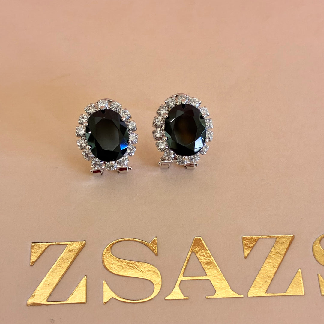 Black oval zircone dainty set
